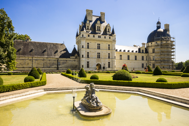 Assurance chateau belle demeure courtier 800x533